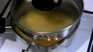 Дрожжевой_пирог_«Лакомка«_с_заварным_кремом.(1080p).mp4