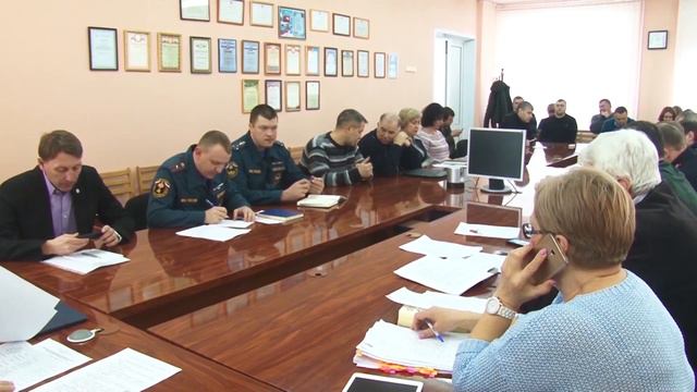 Выход на лед запрещен! Для спасателей наступила «горячая» пора смотреть онлайн