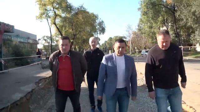 Мэр амурской столицы Олег Имамеев оценил ход работ по ремонту теплосетей в городе смотреть онлайн