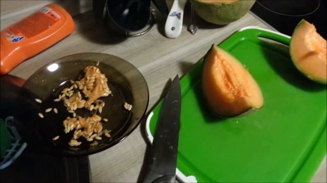 Вкусная дыня. Собираем семена. смотреть онлайн