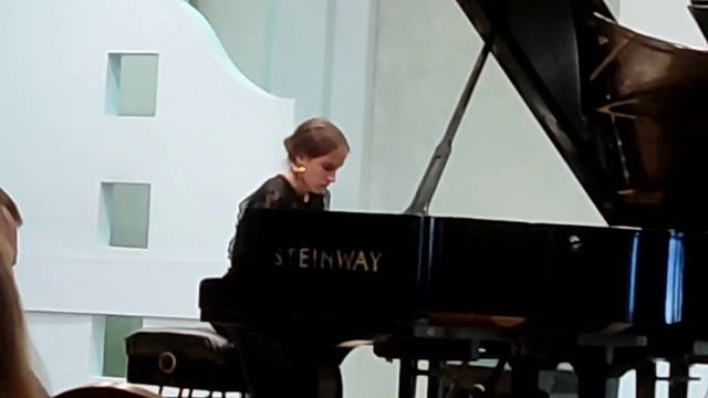 Карл Черни Вариации на тему Вальса Шуберта смотреть онлайн