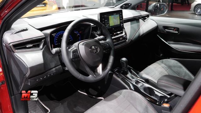 NEW TOYOTA COROLLA HYBRID - SALONE DI PARIGI 2018 - PARIS MOTOR SHOW 2018 смотреть онлайн