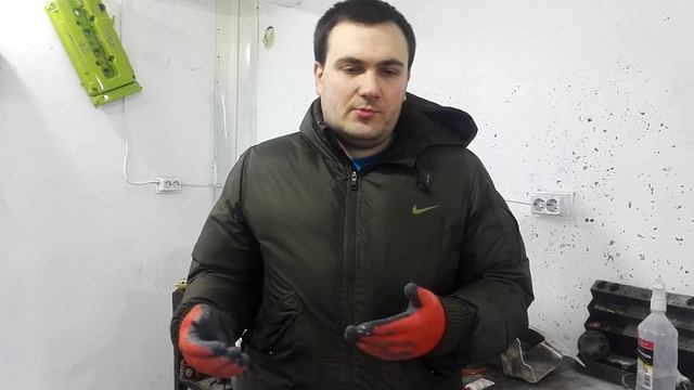 Как правильно замешать Авто шпаклевку смотреть онлайн