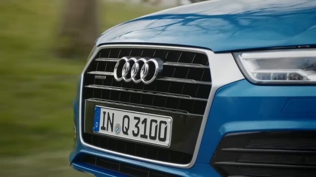 Audi Q3 RS Q3 Trailer