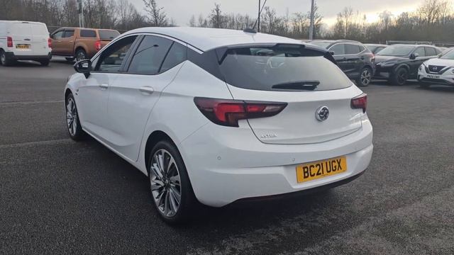 Vauxhall Astra | 1.2 Turbo 145 Griffin Edition 5dr | BC21UGX | White смотреть онлайн