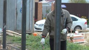 Устройство фундаментов для подпорных стен и заборов.