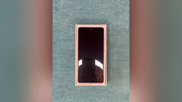 Samsung Galaxy S20 FE 5G (Cloud Lavender) смотреть онлайн