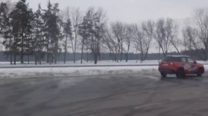 Suzuki Vitara S или Suzuki SX4 тест-драйв Автопанорама