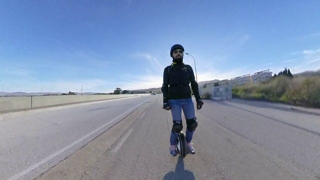 Monowheel Ninebot One S2 training ..... смотреть онлайн