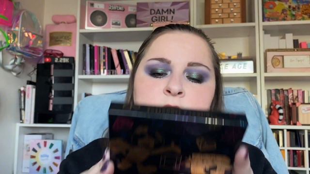 CRASHTEST HIPDOT!! (palettes Monopoly, Play-Doh, Ouija et bob l'éponge....) смотреть онлайн