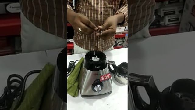 Preethi Steele Mixer Grinder - Coupler Fixing смотреть онлайн