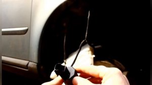 Замена насоса омывателя фар Вольво S40 1.6. Как снять бачок омывателя на Вольво S40 1.6 2 поколения