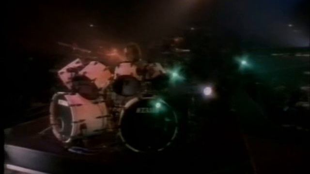 metallica- lars ulrich drum solo смотреть онлайн