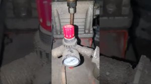 как избавиться от конденсата в шлангах компрессора.