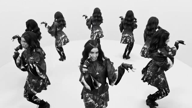 Sofia Carson - Rotten To The Core (Video Oficial) | Sofia Carson Updates. смотреть онлайн