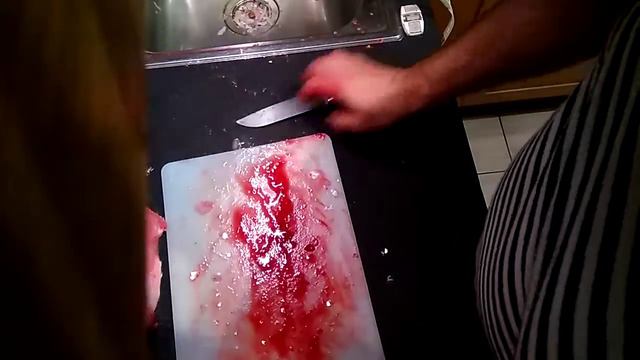 Как разделать рыбу просто. смотреть онлайн