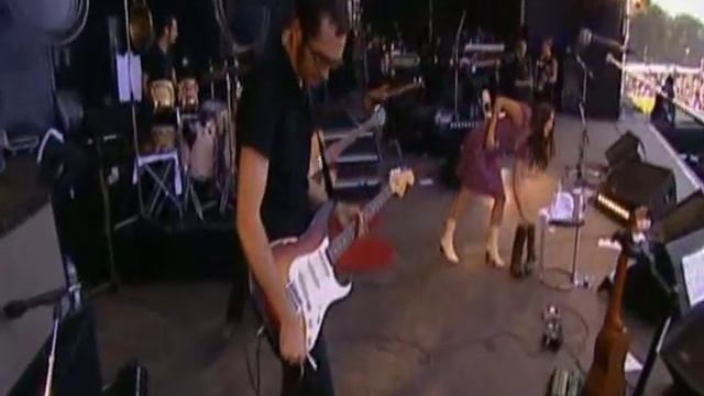 Olivia Ruiz - vieilles charrues-_2006 смотреть онлайн