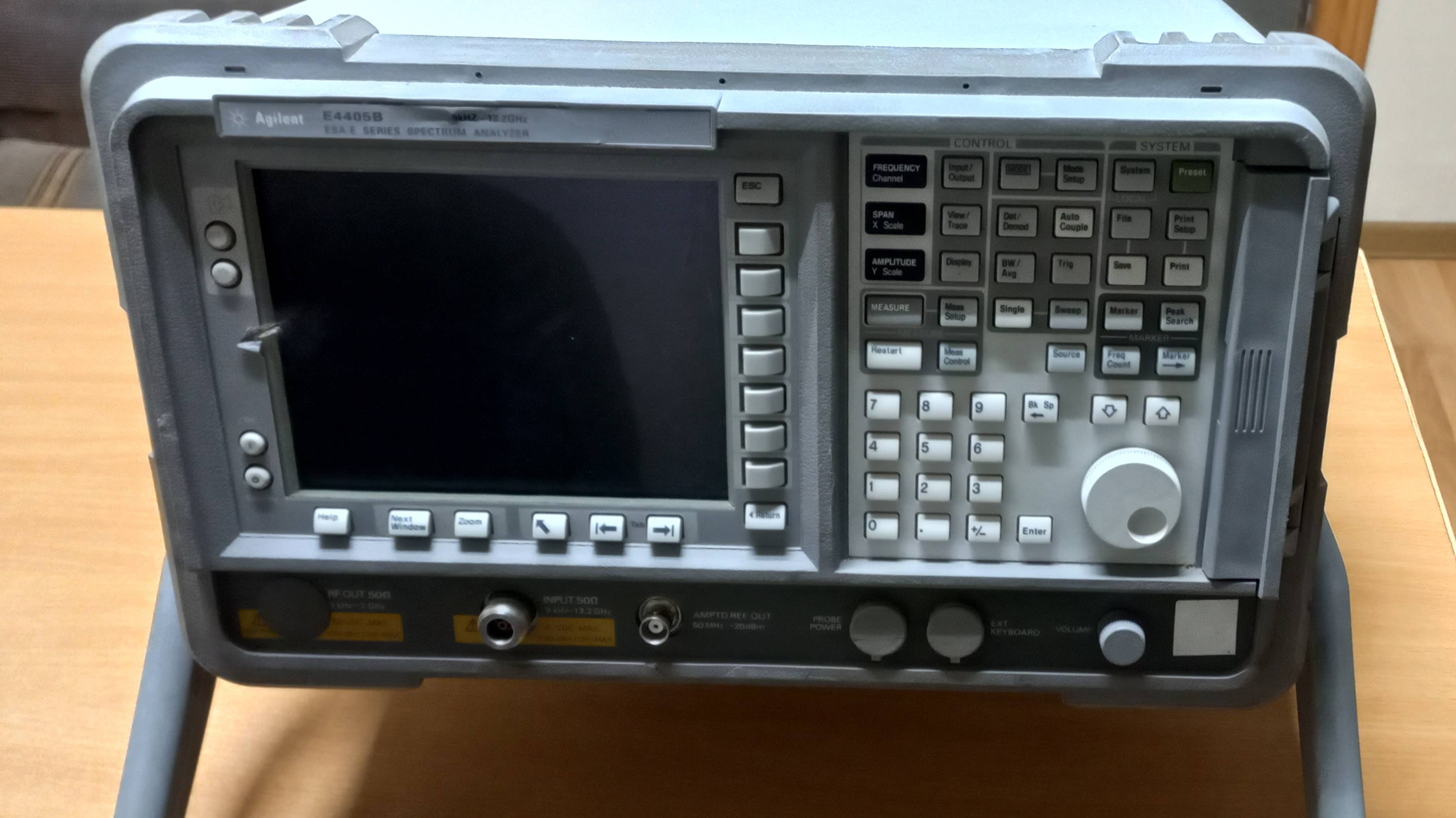 Agilent E4405B ESA-E Spectrum Analyzer