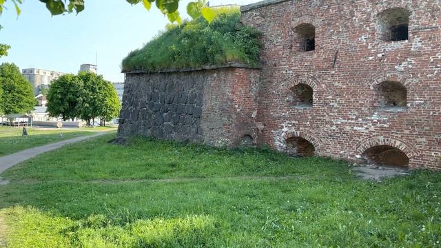 1406.23 (3)АРХИТЕКТУРА СТАРОГО ВЫБОРГА.НАШЕЛ ГДЕ ЖИВУТ ХЕЙТЕРЫ МУРИНО.САЛАККА ЛАХТИ.ДРУЖБА 4К60 HDR смотреть онлайн