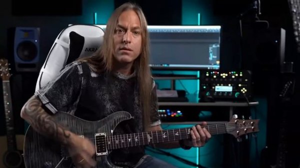 Monday Guitar Motivation: Two Guitarists, Two Different Guitar Parts | AC/DC | Thunderstruck