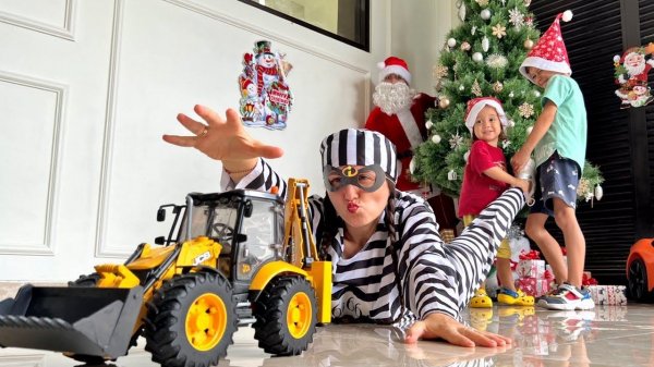 Mark play as policemen catches a thief and saves a gift for Christmas