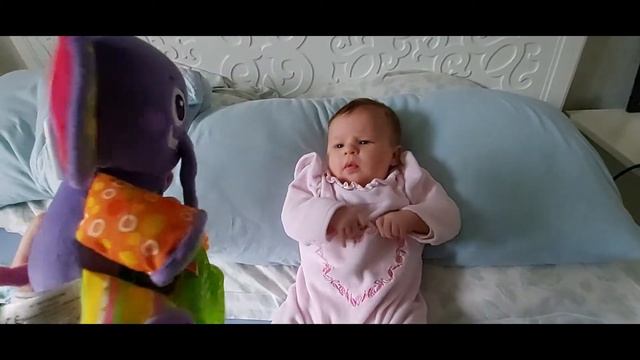 Vlog #39 Обзор покупок. Готовлю обед. Глажу бельё. Подшиваю штаны. смотреть онлайн