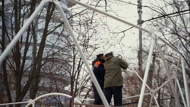 купол королев смотреть онлайн