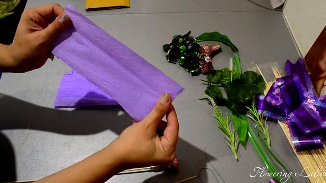 Букет цветов из конфет и бумаги. Bouquet of sweets and paper. смотреть онлайн