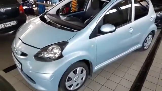 Установка лобового стекла Toyota Aygo смотреть онлайн