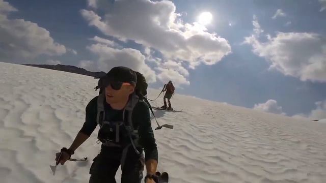 Backcountry Ski Friends: August 2017 Kokanee Glacier смотреть онлайн