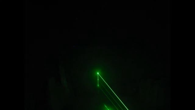 3D Лазер и тяжёлый дым смотреть онлайн