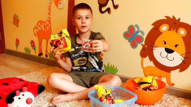ШОК 8 УПАКОВОК ПО 2 фишки Распаковка чипикао Б фишки с энгри бердз железная кепса chipicao смотреть онлайн