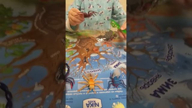 Распаковка коллекции" Болотные насекомые" смотреть онлайн