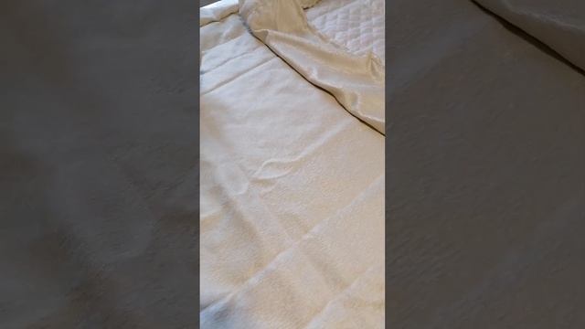 Сшила наматрасник из портьерной ткани 90 х 200 см смотреть онлайн