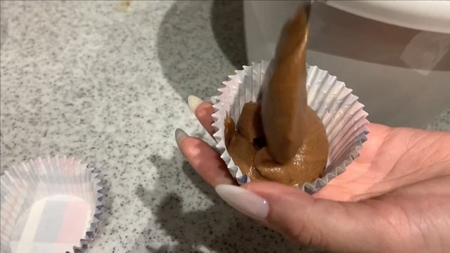 Кексы с карамельной начинкой.Маффины смотреть онлайн