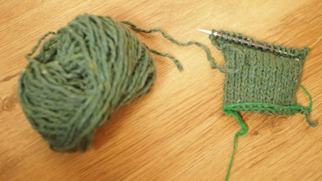 Теплый влог 6 |Шапочные мытарства и носки с косой