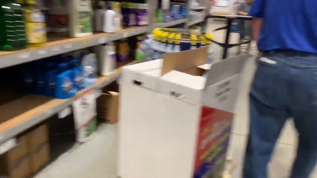 ?ПОЧЕМУ ВСЕ ХОДЯТ БЕЗ МАСОК?купили краску смотреть онлайн