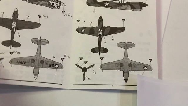 BYTB #1: P-40E Warhawk - Academy 1/72 смотреть онлайн