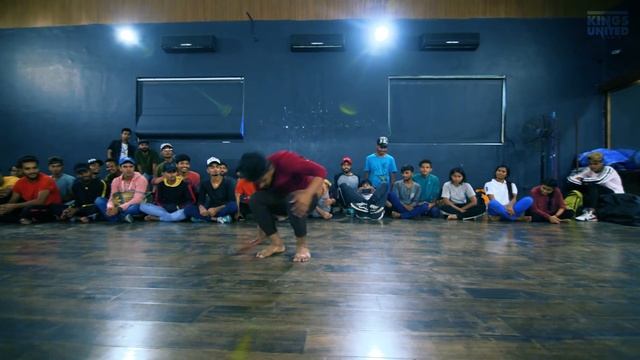 Ik Mulaqaat - Dream Girl | Contemporary Dance Choreography | The Kings | Shubham Singh смотреть онлайн