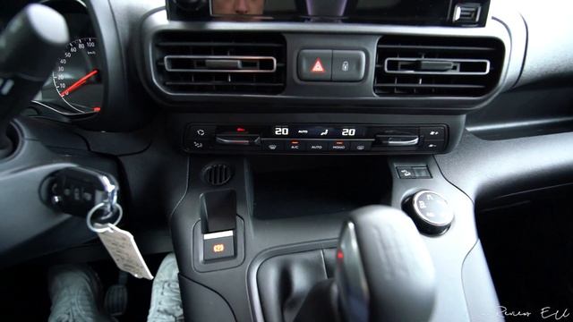 2020 Opel COMBO 1.5d Life смотреть онлайн