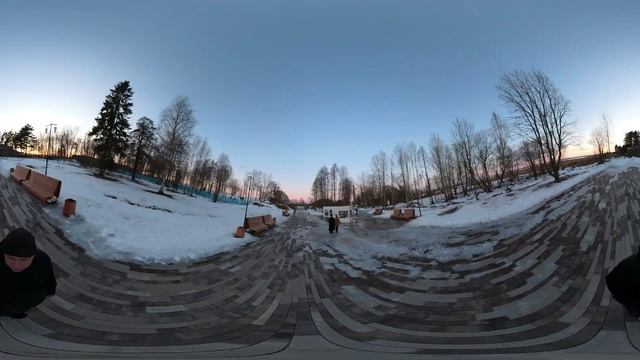 Видео 360. VR. Кронштадт на моноколесе. Остров фортов. Жемчужина Кронштадта! смотреть онлайн