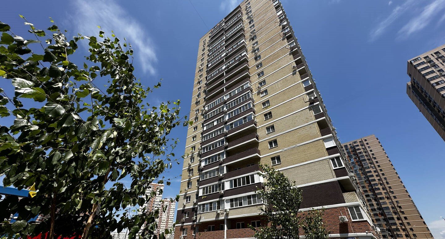 2-комнатная квартира в ЖК "Семь вершин" в тихом и уютном микрорайоне города Краснодар. смотреть онлайн