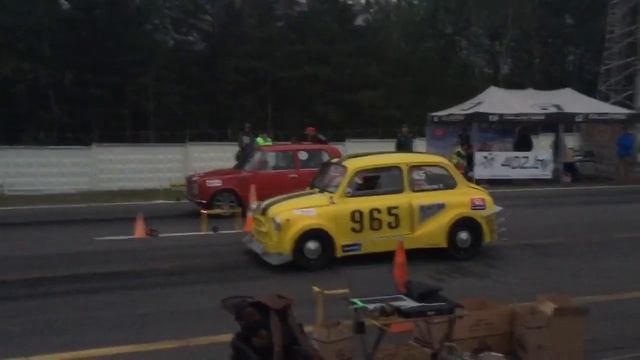 ВАЗ 2101 (Брянск) Vs ЗАЗ 965 (Гомель)