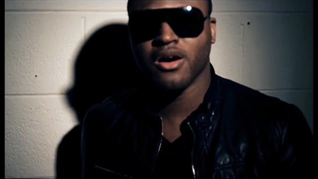 Taio Cruz - Break Your Heart  Ft. Ludacris (AI HD)