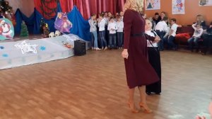 Танец «Мама и сын.»