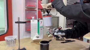 Как вязкость базовой краски влияет на возникновение дефектов ЛКП