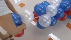 Арка, Гирлянда из шаров на улице. Arch of balloons.