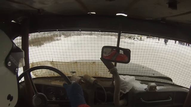 Новогодний кубок по автокроссу 9.01.16 г.Рязань смотреть онлайн