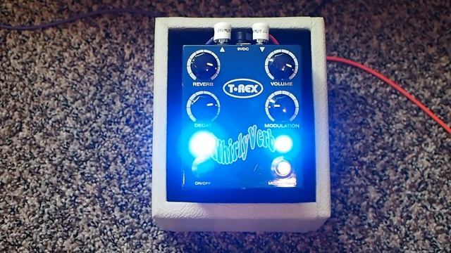 T-Rex Effects Whirly Verb Reverb смотреть онлайн
