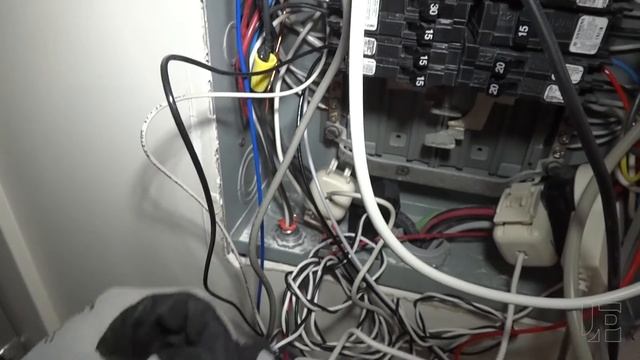 Efergy Elite Classic Electricity Monitor Install смотреть онлайн